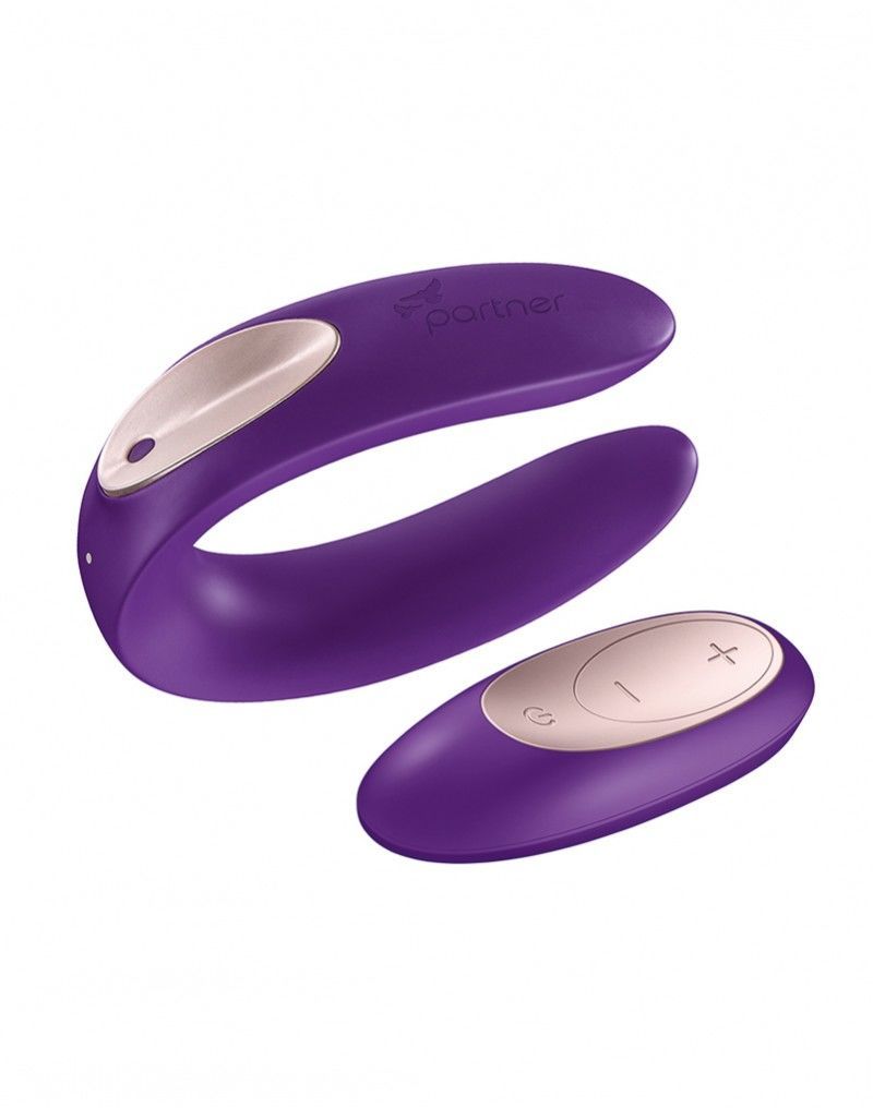 Вібратор для пар satisfyer double plus remote з пультом ДК та двома моторчиками Вібратор для пар satisfyer double plus remote з пультом ДК та двома моторчиками
